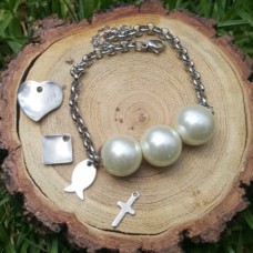 Stainless Steel 13mm Pearl Bracelet - White Stainless Steel 13mm Pearl Bracelet - White